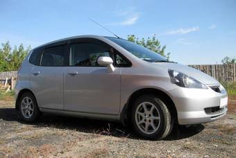 2002 Honda Fit Pictures