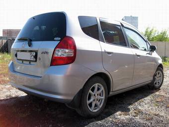 2002 Honda Fit Pictures