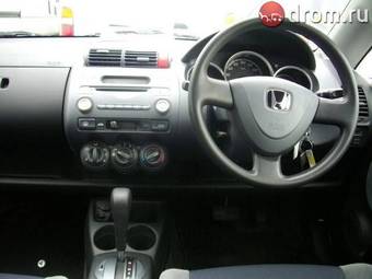 2002 Honda Fit Photos