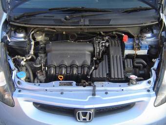 2002 Honda Fit Photos