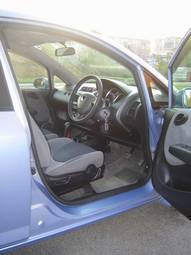 2002 Honda Fit Photos