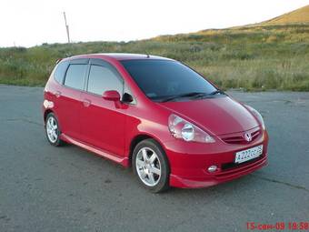 2002 Honda Fit Photos