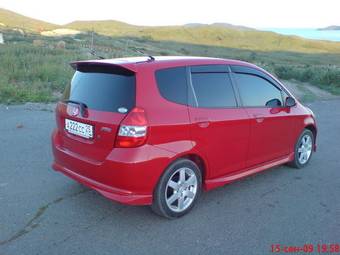 2002 Honda Fit Photos