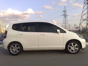 2002 Honda Fit Pictures