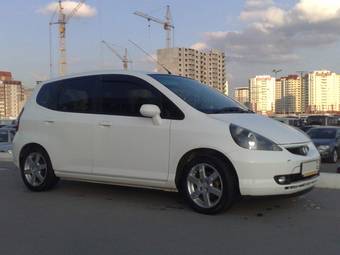 2002 Honda Fit Pictures