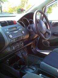 2002 Honda Fit Photos