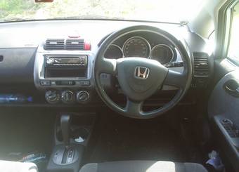 2002 Honda Fit Photos