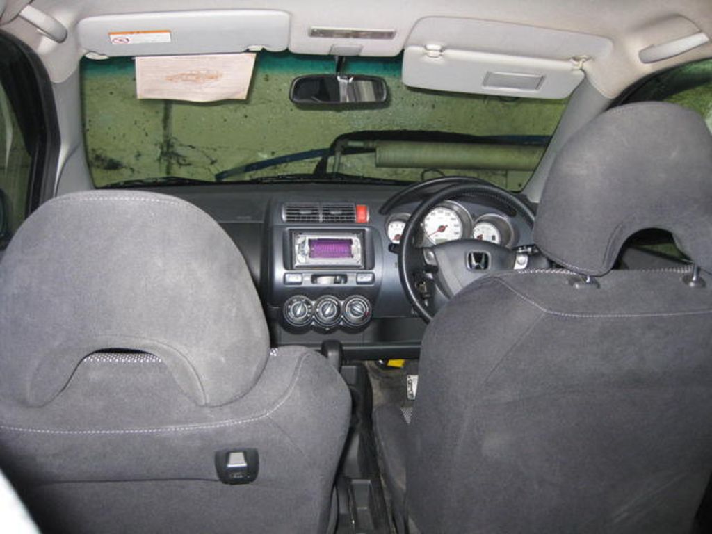 2003 Honda Fit