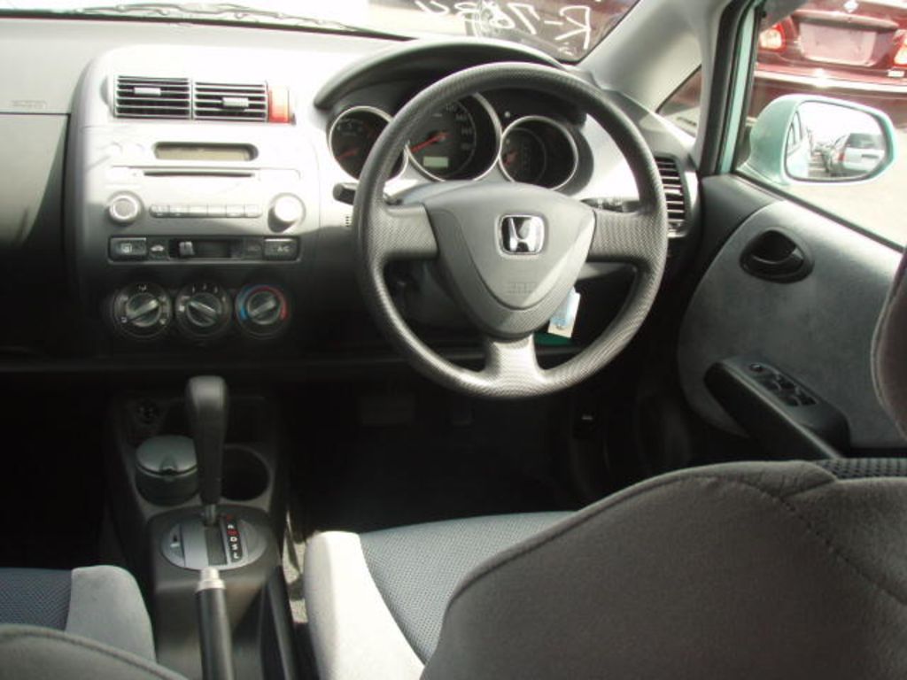 2003 Honda Fit