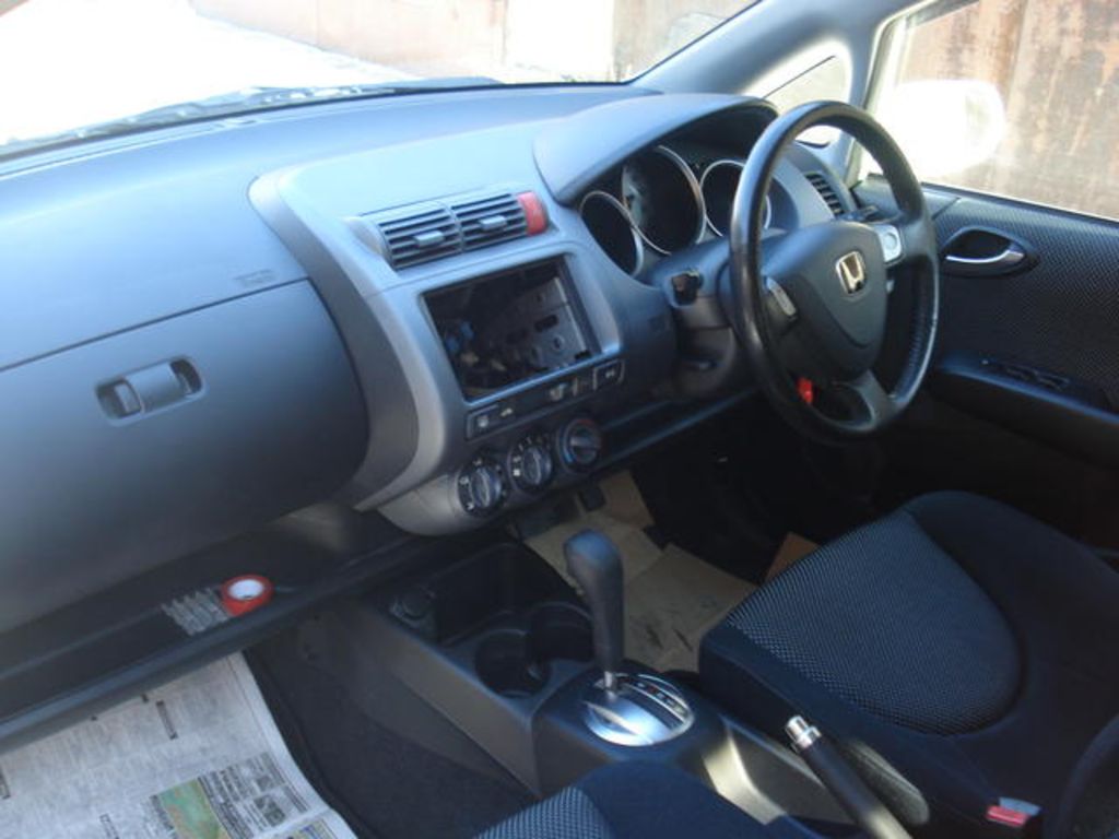 2003 Honda Fit