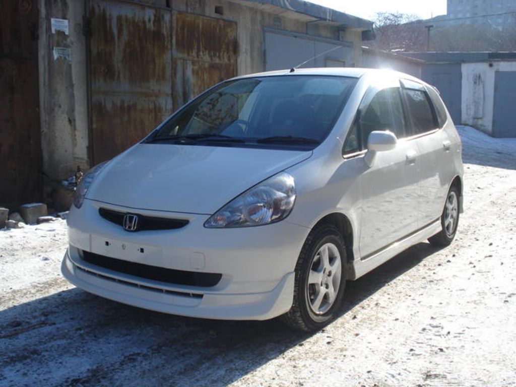 2003 Honda Fit