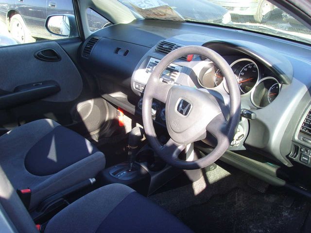 2003 Honda Fit