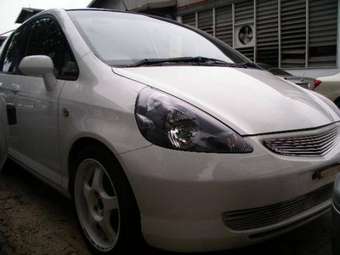 2003 Honda Fit