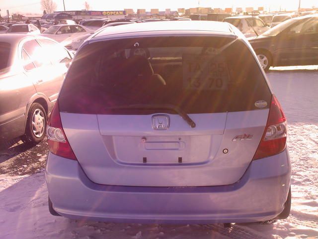 2003 Honda Fit