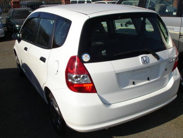 2003 Honda Fit