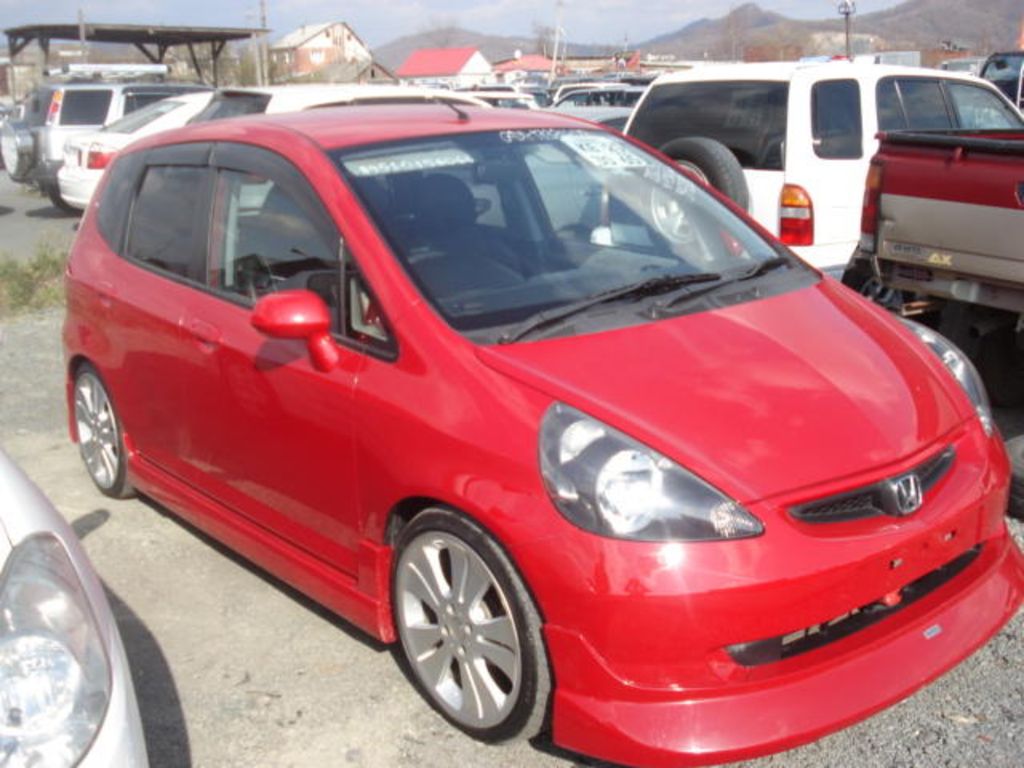 2003 Honda Fit