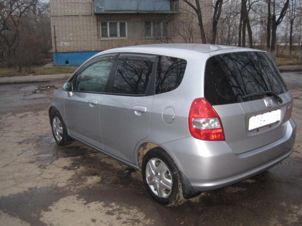 2003 Honda Fit