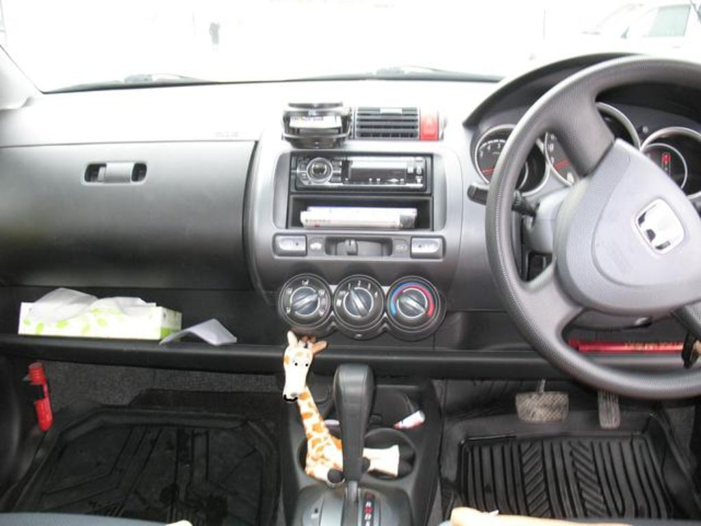 2003 Honda Fit