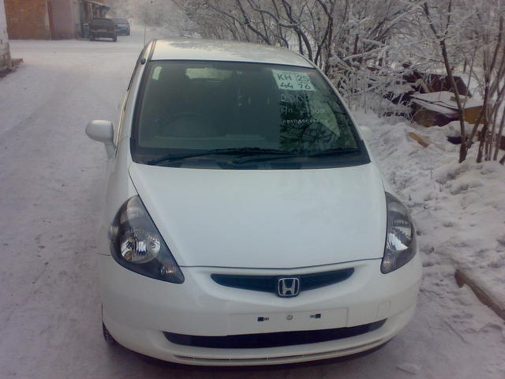 2003 Honda Fit