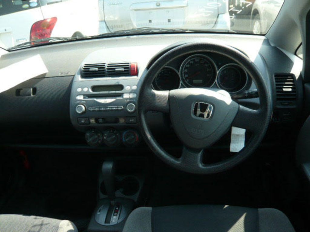 2003 Honda Fit