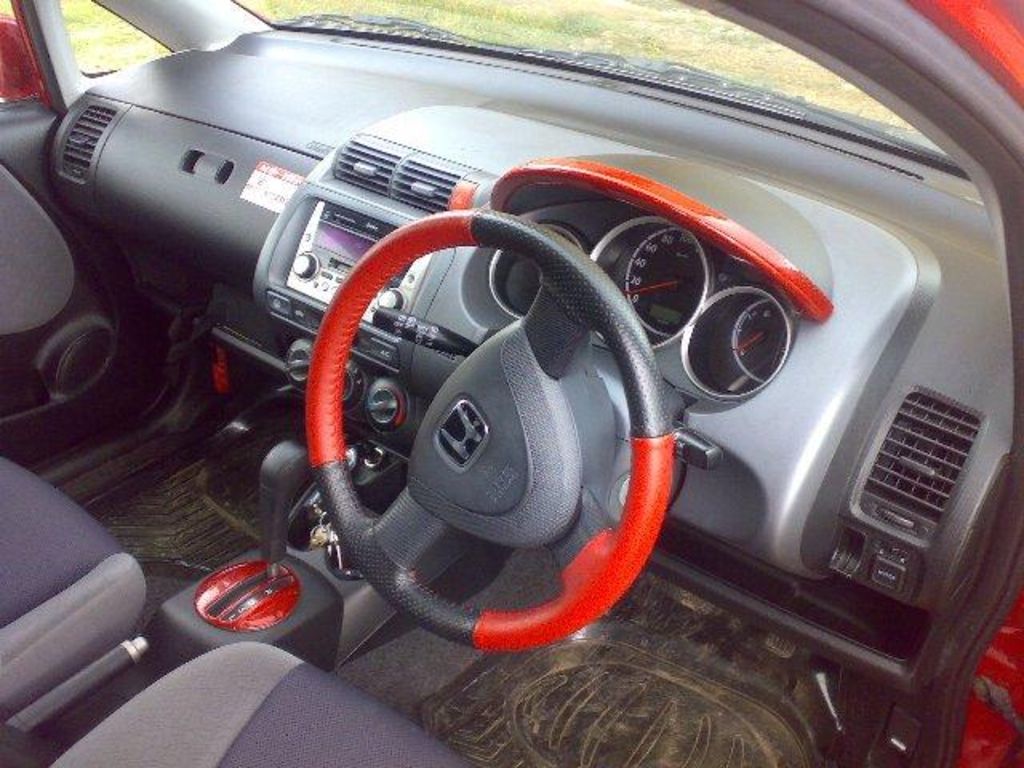 2003 Honda Fit