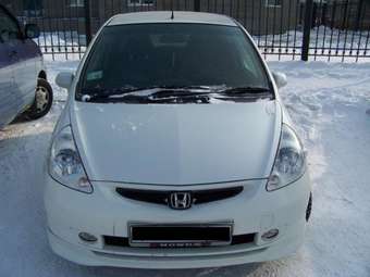 2003 Honda Fit