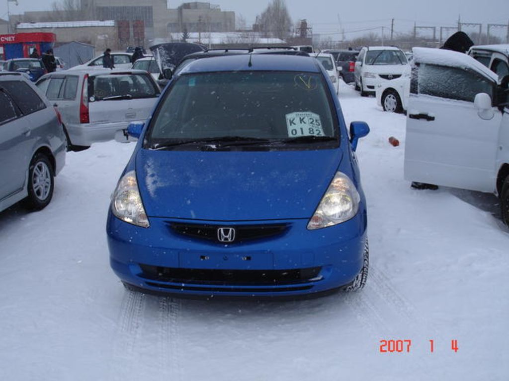 2003 Honda Fit