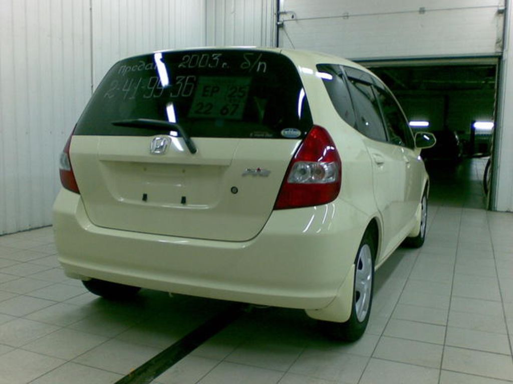 2003 Honda Fit