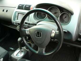 2003 Honda Fit