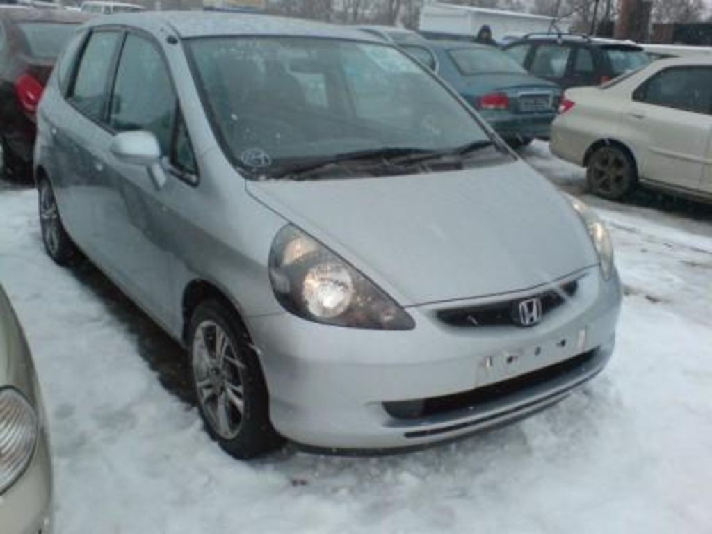 2003 Honda Fit