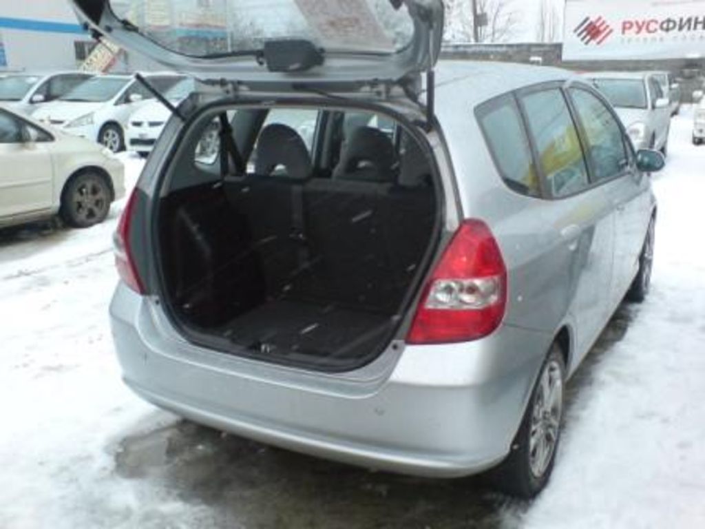 2003 Honda Fit