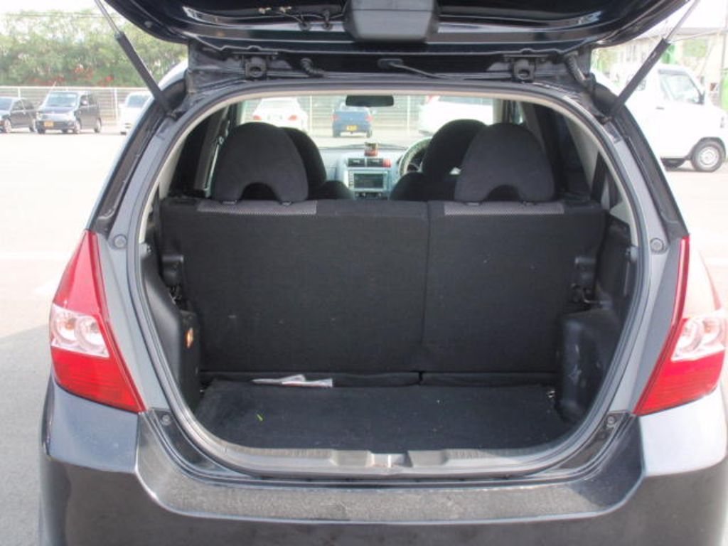 2003 Honda Fit