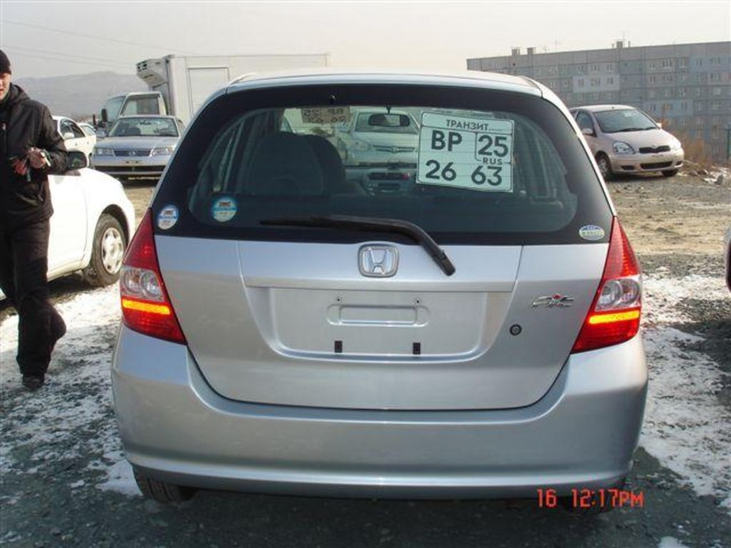 2003 Honda Fit