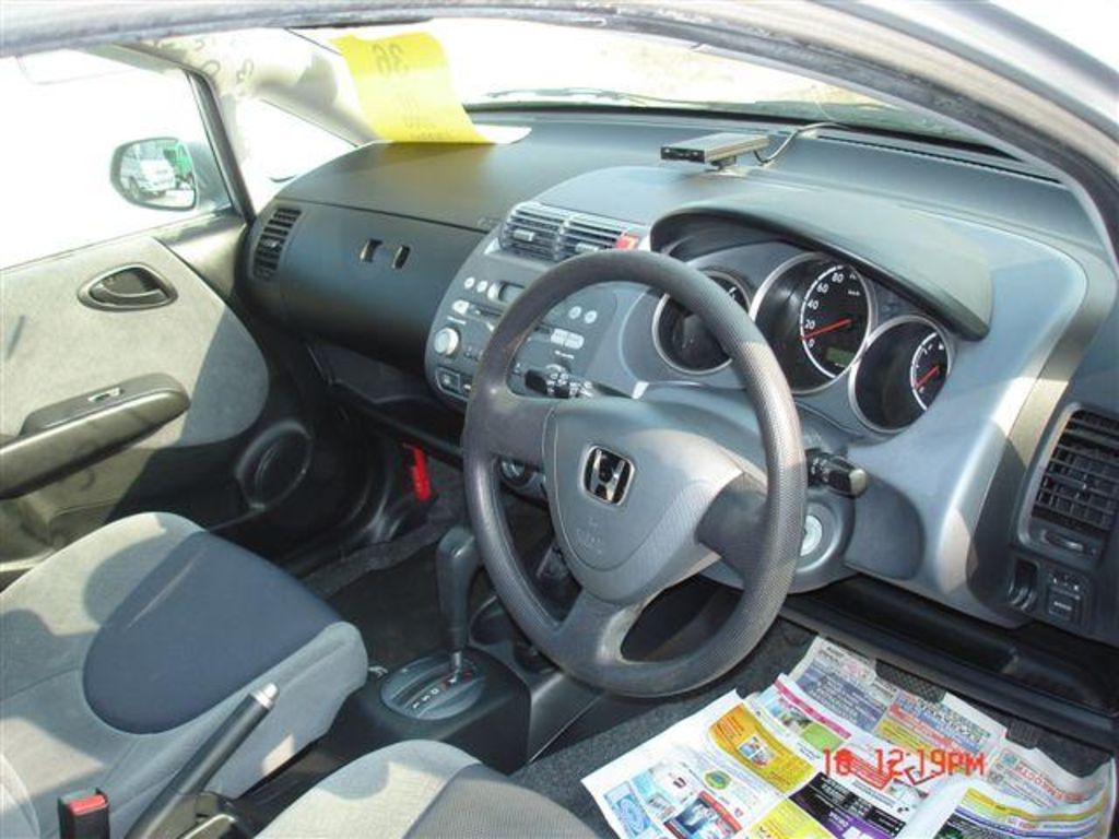 2003 Honda Fit