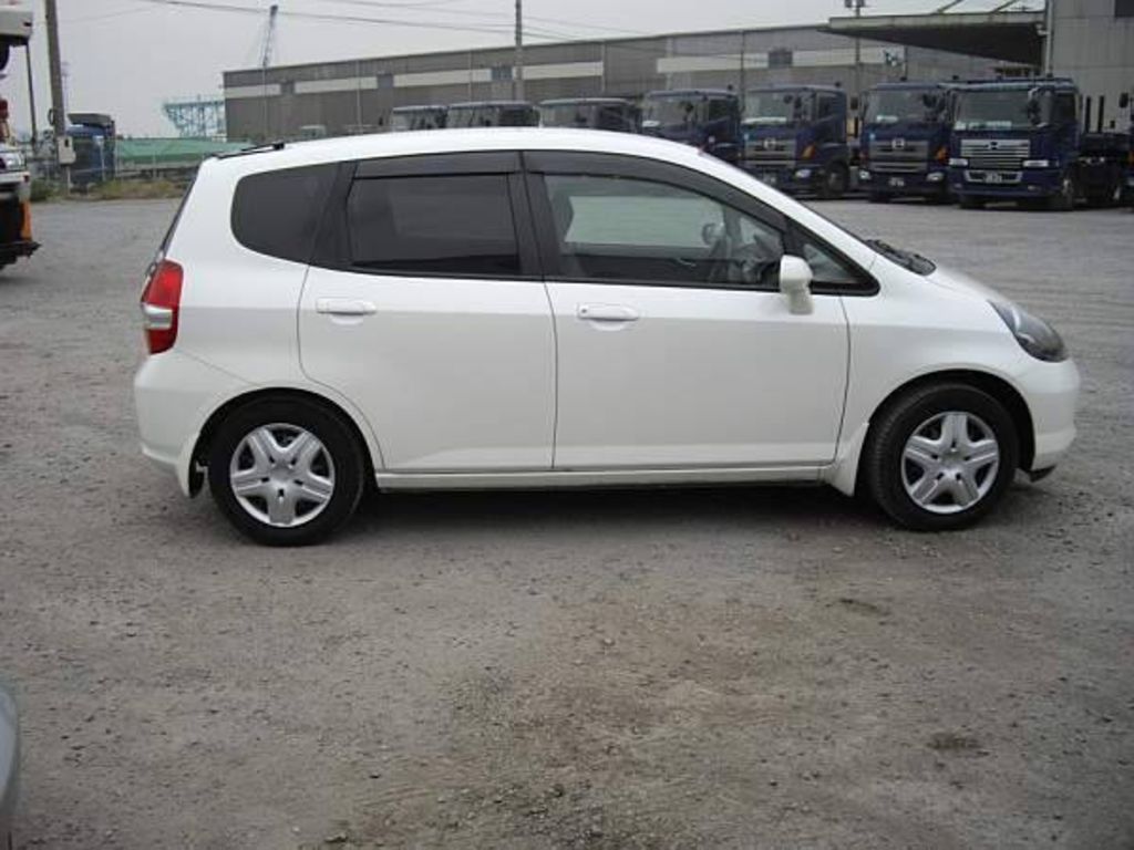 2003 Honda Fit