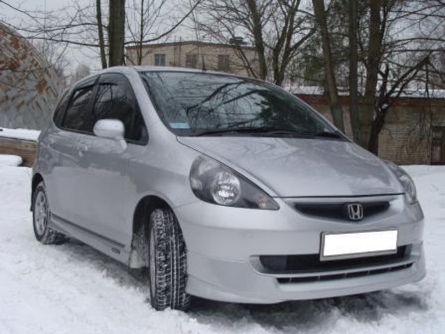 2003 Honda Fit