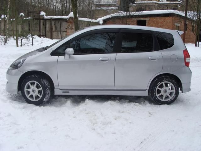 2003 Honda Fit