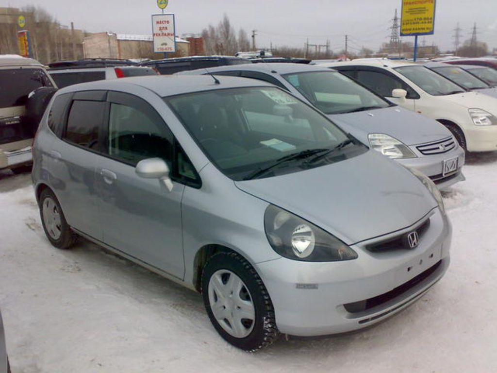 2003 Honda Fit