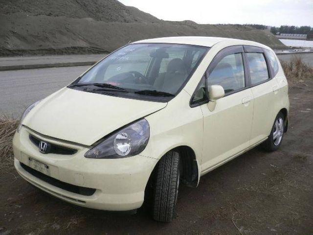 2003 Honda Fit