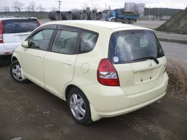 2003 Honda Fit