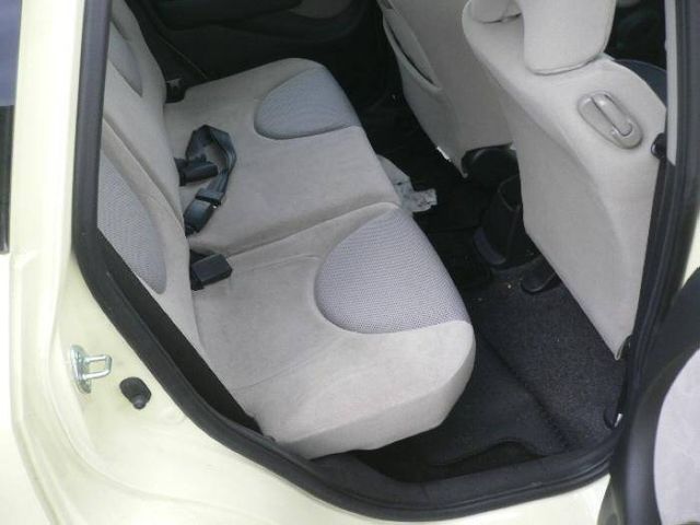 2003 Honda Fit