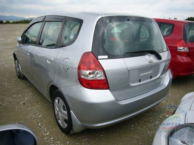 2003 Honda Fit