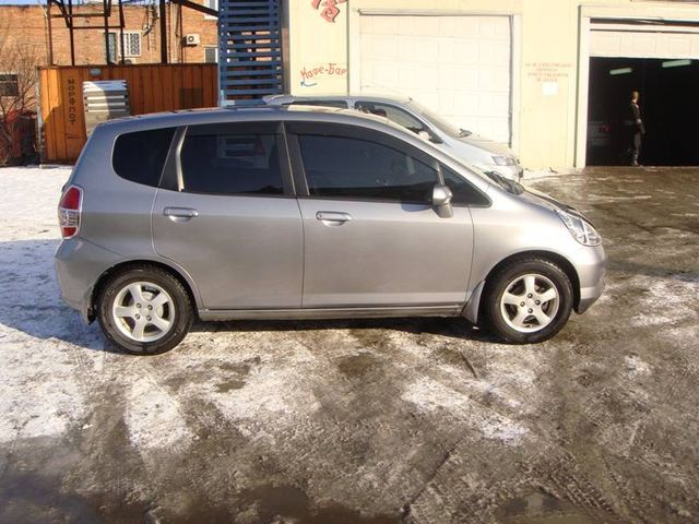 2003 Honda Fit