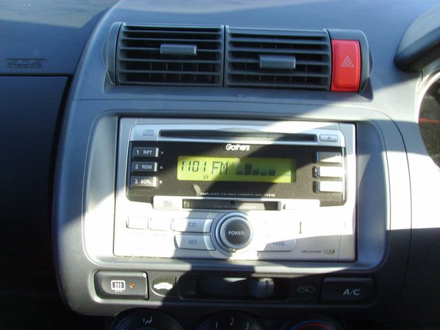 2003 Honda Fit