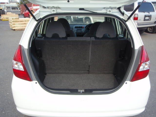 2003 Honda Fit