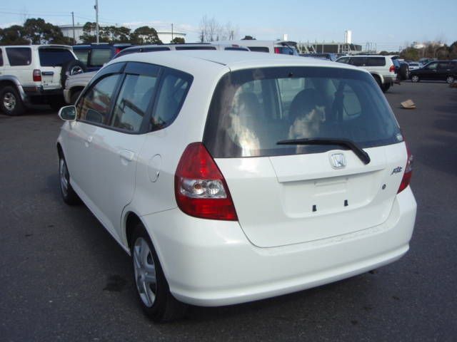 2003 Honda Fit