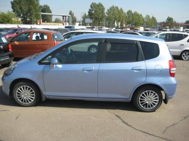 2003 Honda Fit