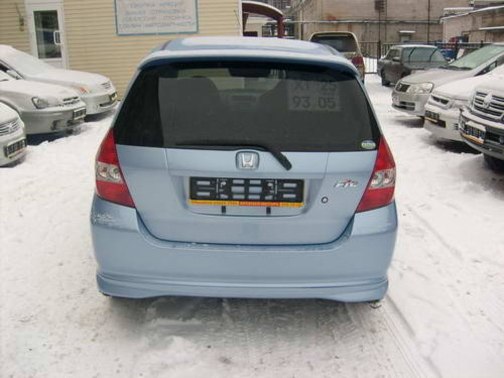 2003 Honda Fit