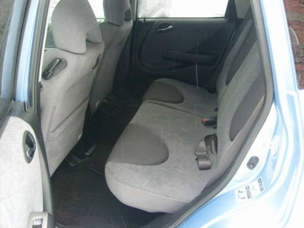 2003 Honda Fit