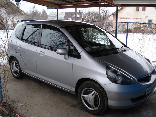 2003 Honda Fit